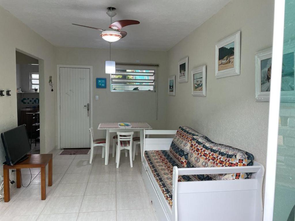 Ubatuba Frente O Mar Apartman Kültér fotó